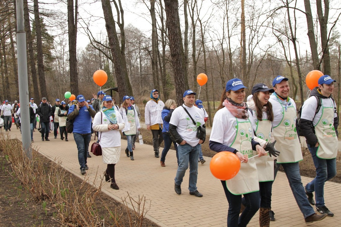 Активисты Газпром ПХГ отправляются по местам уборки