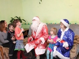 Работники «Газпром ПХГ» привезли подарки в Социальный приют для детей и подростков Куюргазинского района (Республика Башкортостан)