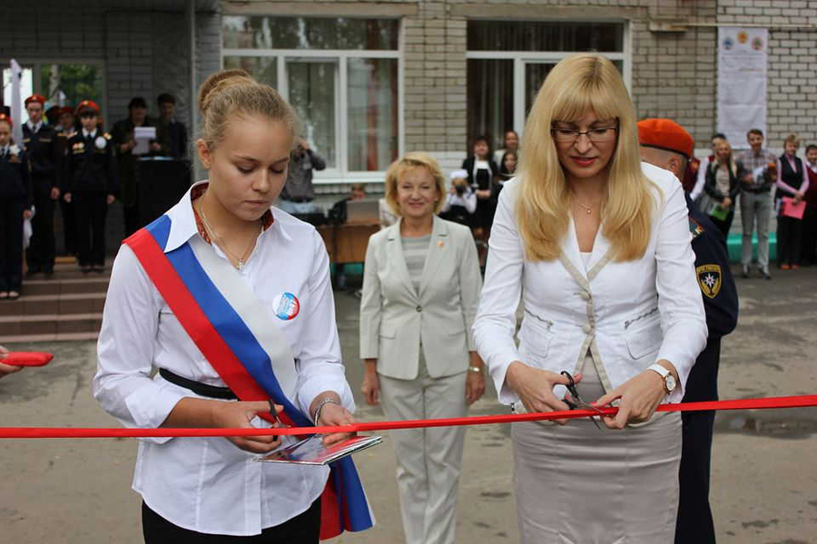 Татьяна Пыжонкова (справа) приняла участие в церемонии открытия